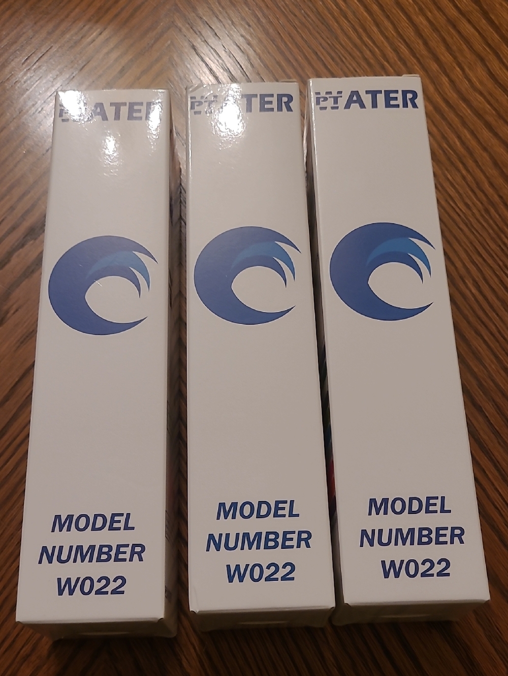 W022 Model Number Boxes with Blue Wave Logo - White & Blue